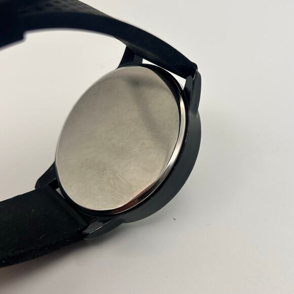 LHAU LIAN FA Silver Dial Black Silicon Band Men’s Watch Working New Battery - Picture 6 of 8